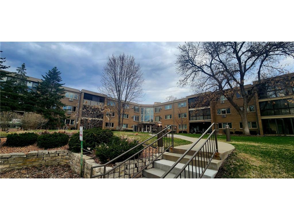 4360 Brookside Court #118 Edina MN 55436 6357849 image1