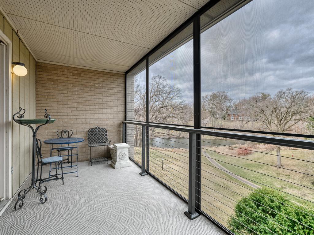 4360 Brookside Court #303 Edina MN 55436 - Minnehaha Creek 6701210 image14
