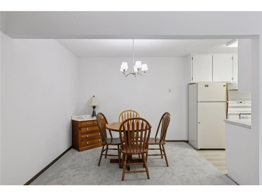 4360 Brookside Court #310 Edina MN 55436 - Minnehaha Creek 7006413 image13