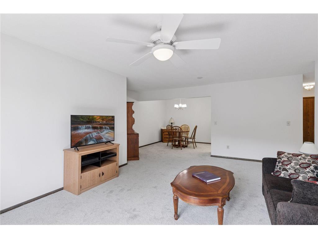 4360 Brookside Court #310 Edina MN 55436 - Minnehaha Creek 7006413 image14