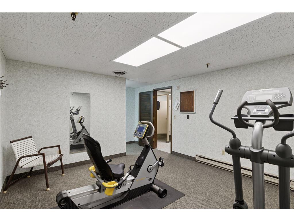 4360 Brookside Court #310 Edina MN 55436 - Minnehaha Creek 7006413 image23