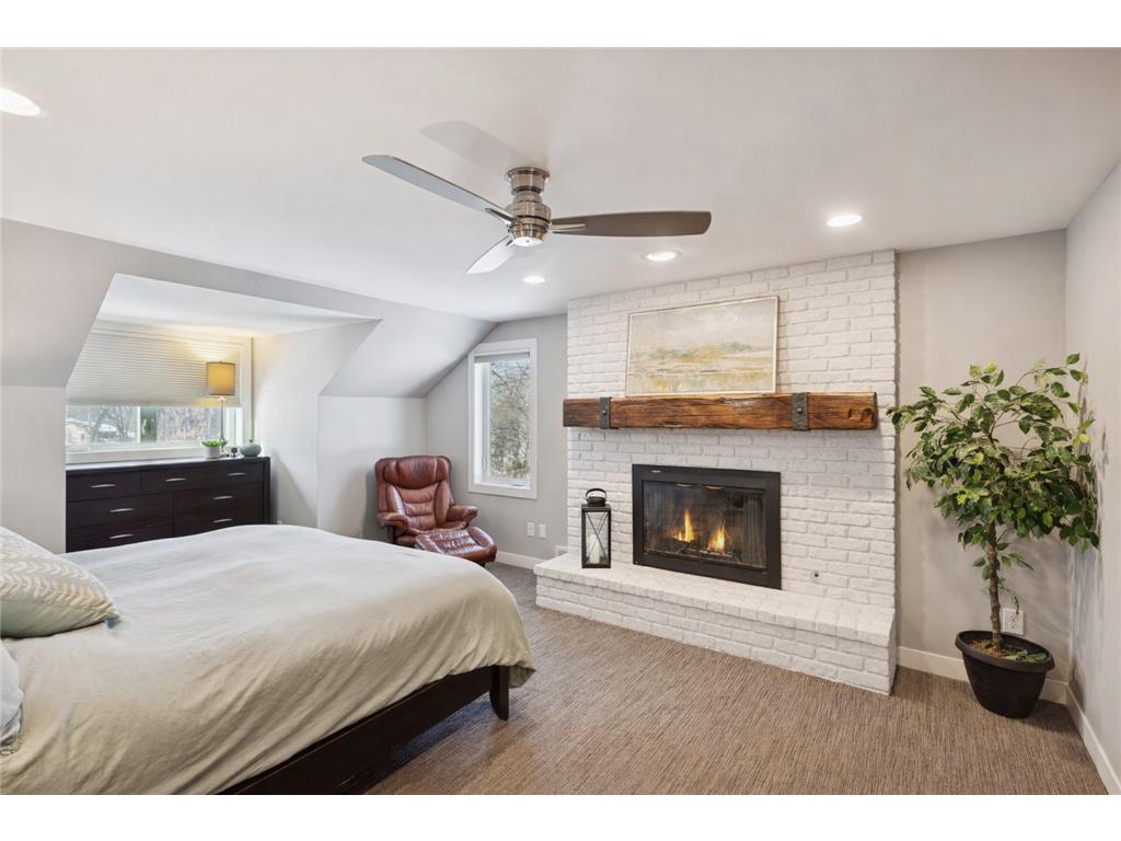 4360 Chimo East Street Deephaven MN 55391 - Lake Minnetonka 6796893 image17