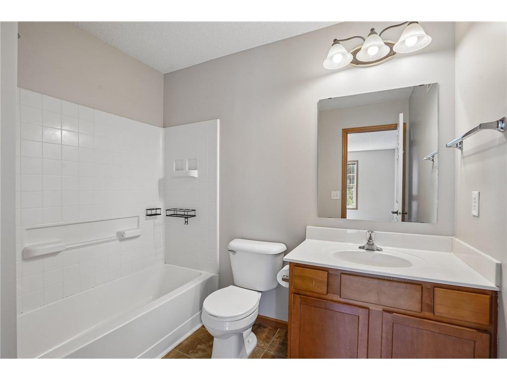 4360 Empress Drive N #5 Hugo MN 55038 7045857 image24
