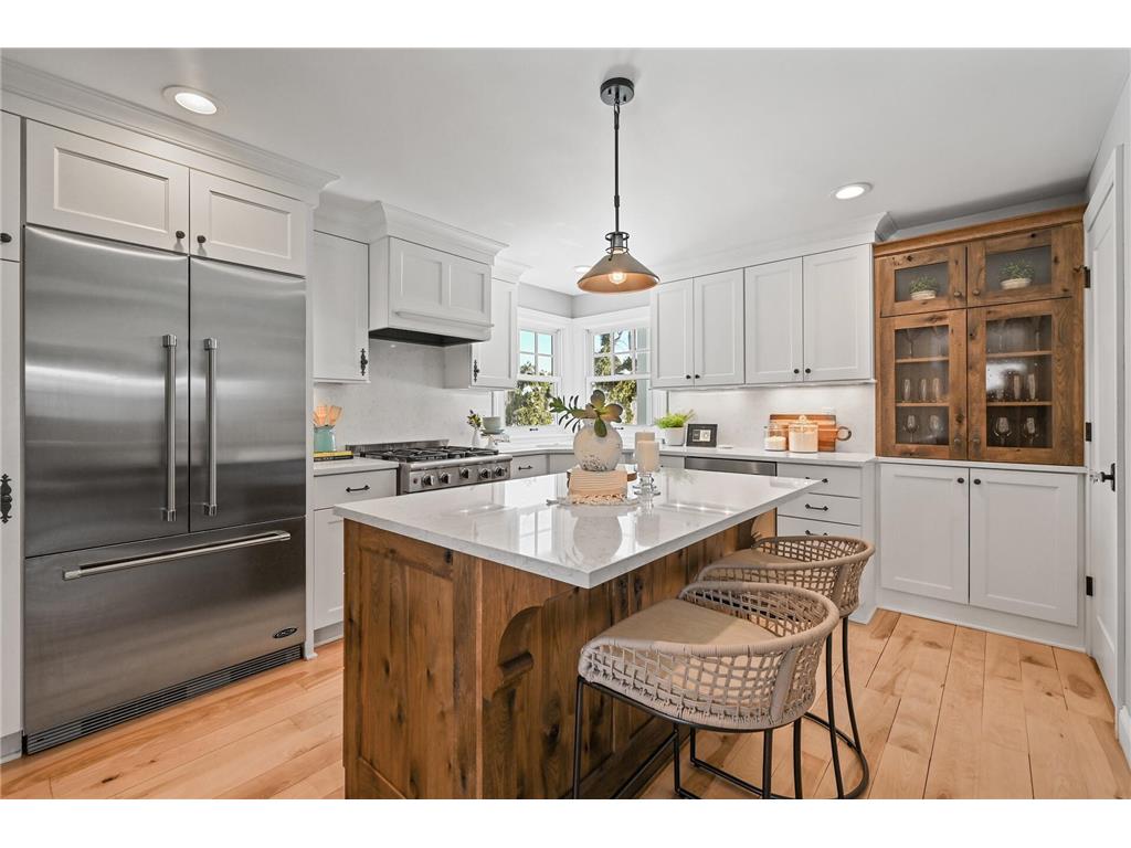 4360 Vernon Avenue S Saint Louis Park MN 55436 - Minnehaha Creek 6320558 image1