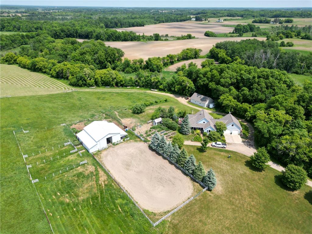 4361 405th Avenue NE Stanchfield Twp MN 55080 6384655 image1