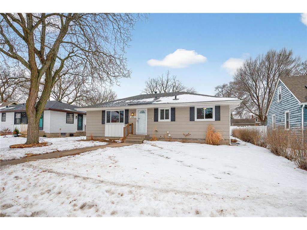 4361 Adair Avenue N Crystal MN 55422 7007538 image1