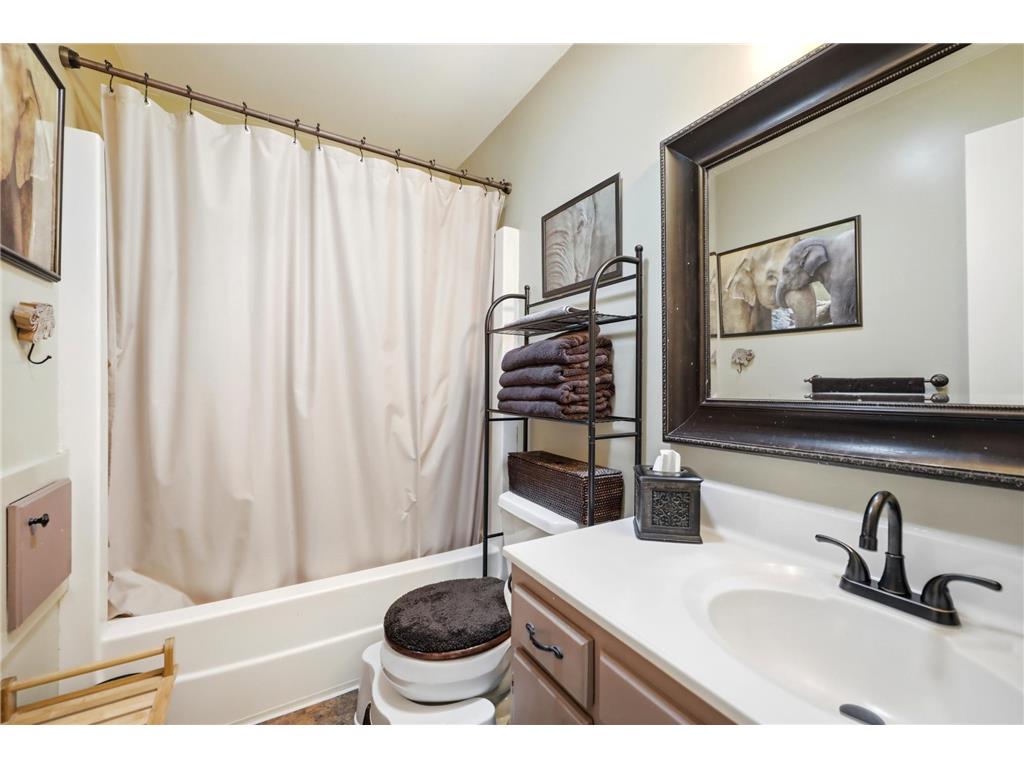 4361 Bear Path Trail Eagan MN 55122 7052100 image12