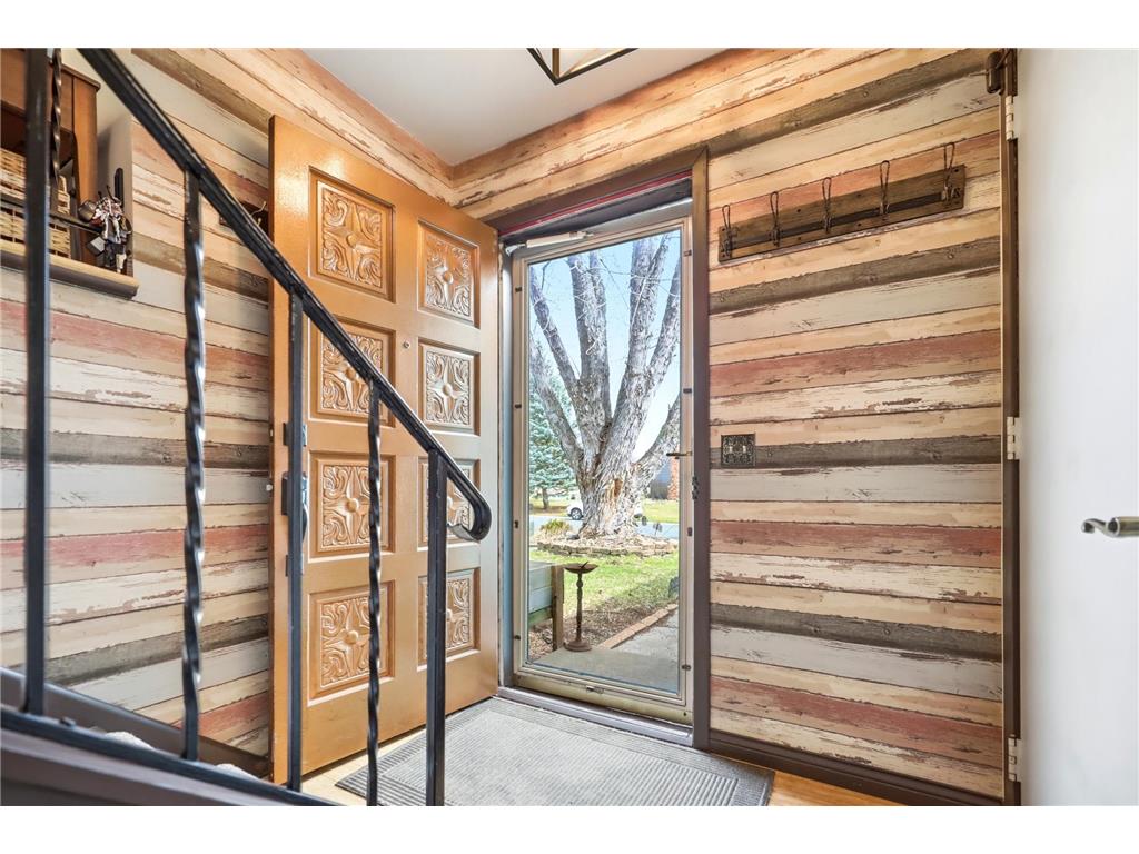 4361 Bear Path Trail Eagan MN 55122 7052100 image2