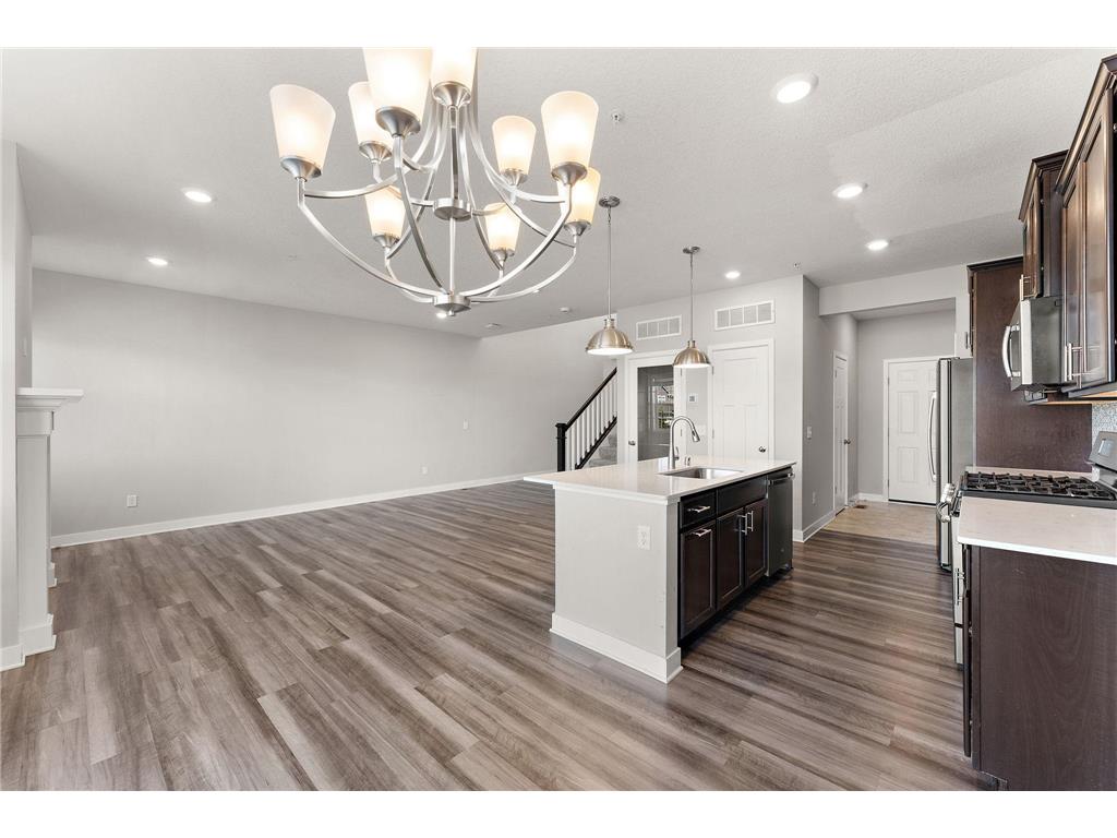 4363 Corn Silk Lane Woodbury MN 55129 7046104 image10