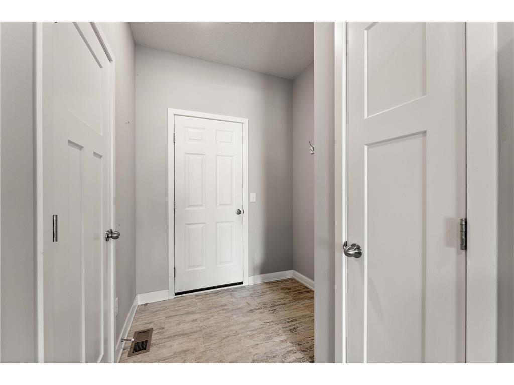 4363 Corn Silk Lane Woodbury MN 55129 7046104 image15