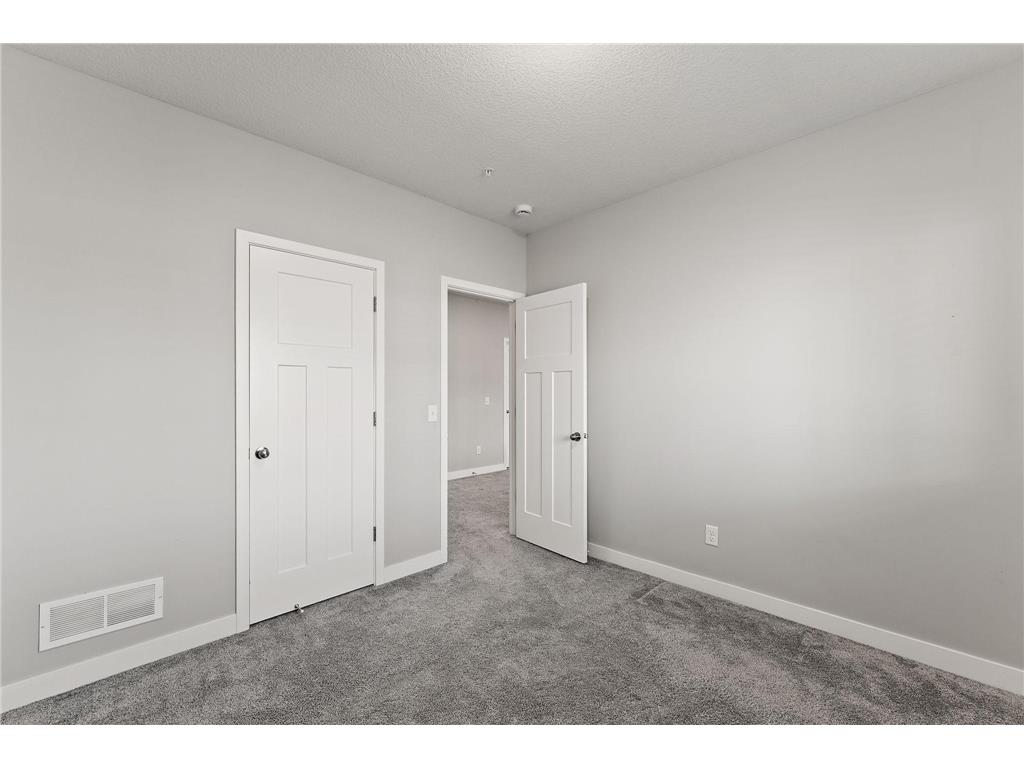 4363 Corn Silk Lane Woodbury MN 55129 7046104 image20