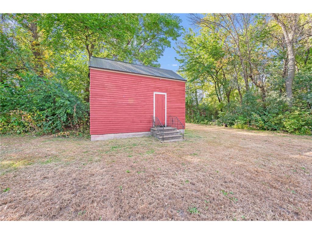 43637 State Highway 15 Truman MN 56088 6797587 image44