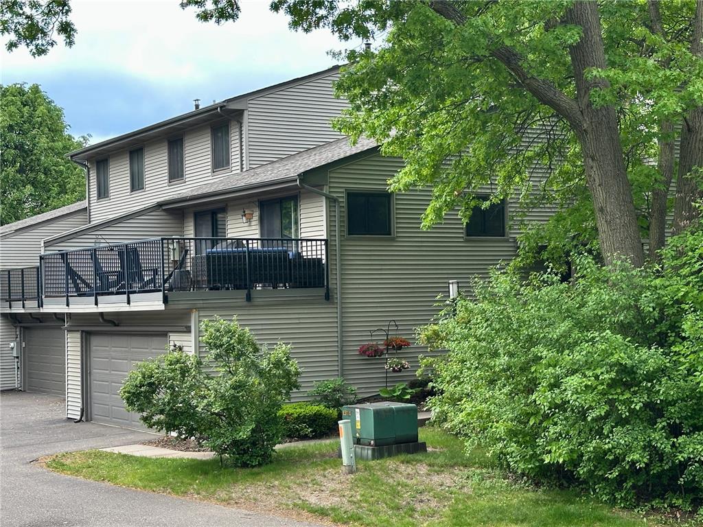 4367 Arden View Court Arden Hills MN 55112 7062610 image1