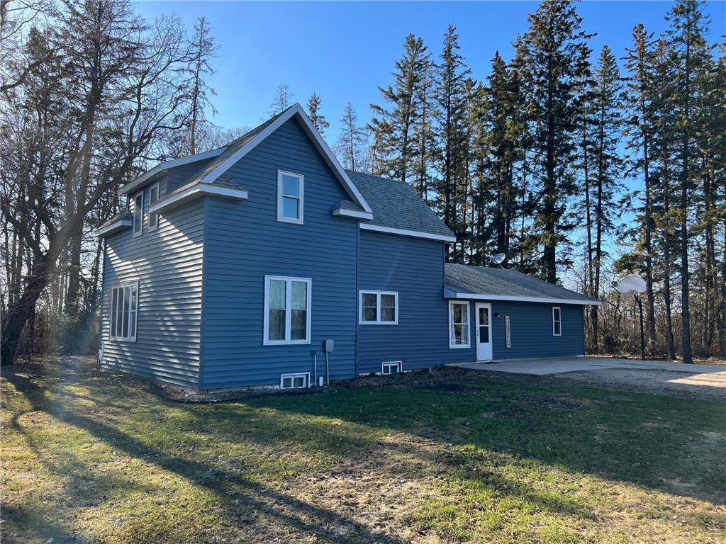 43689 270th Street Roseau MN 56751 6364316 image1