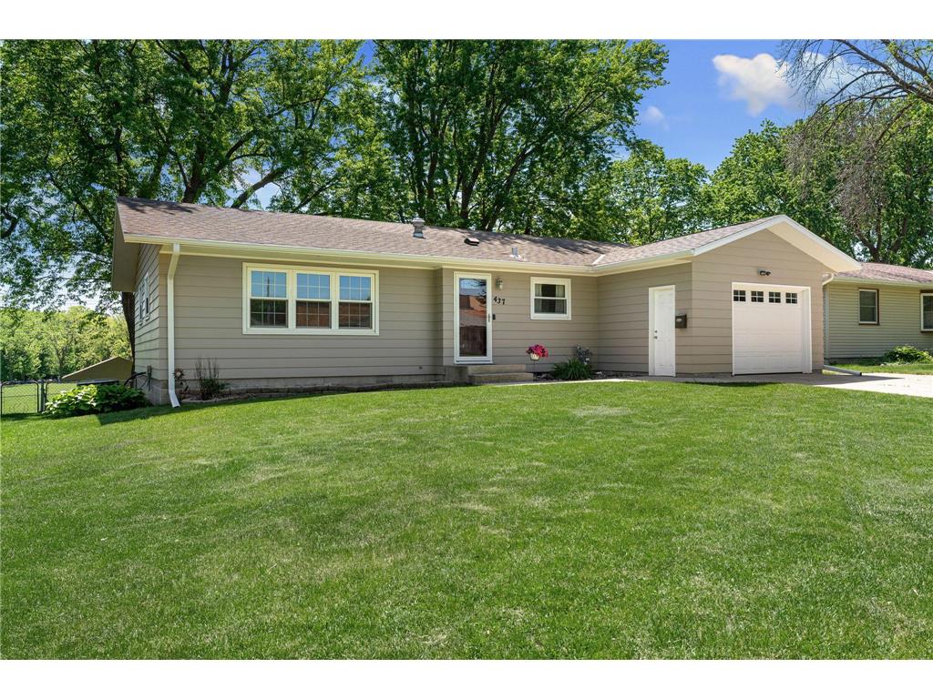 437 13th Street NE Owatonna MN 55060 7082090 image1