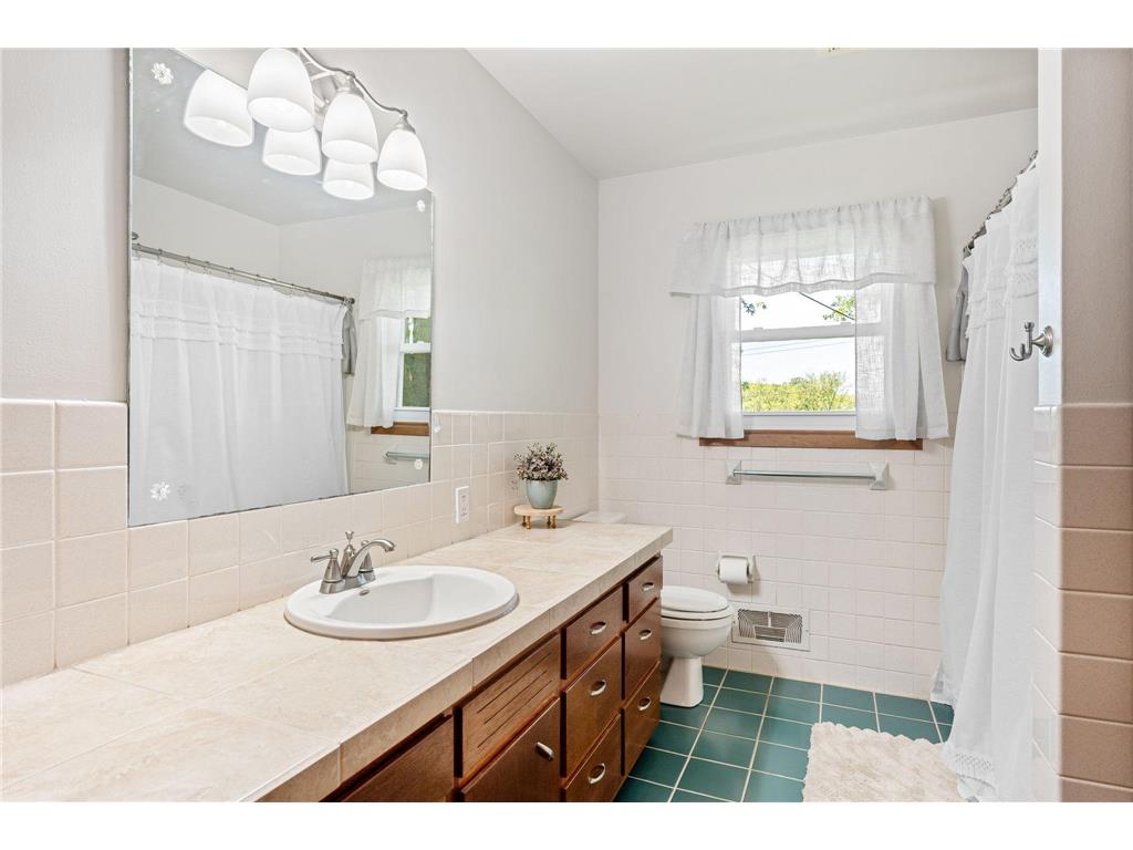 437 13th Street NE Owatonna MN 55060 7082090 image21