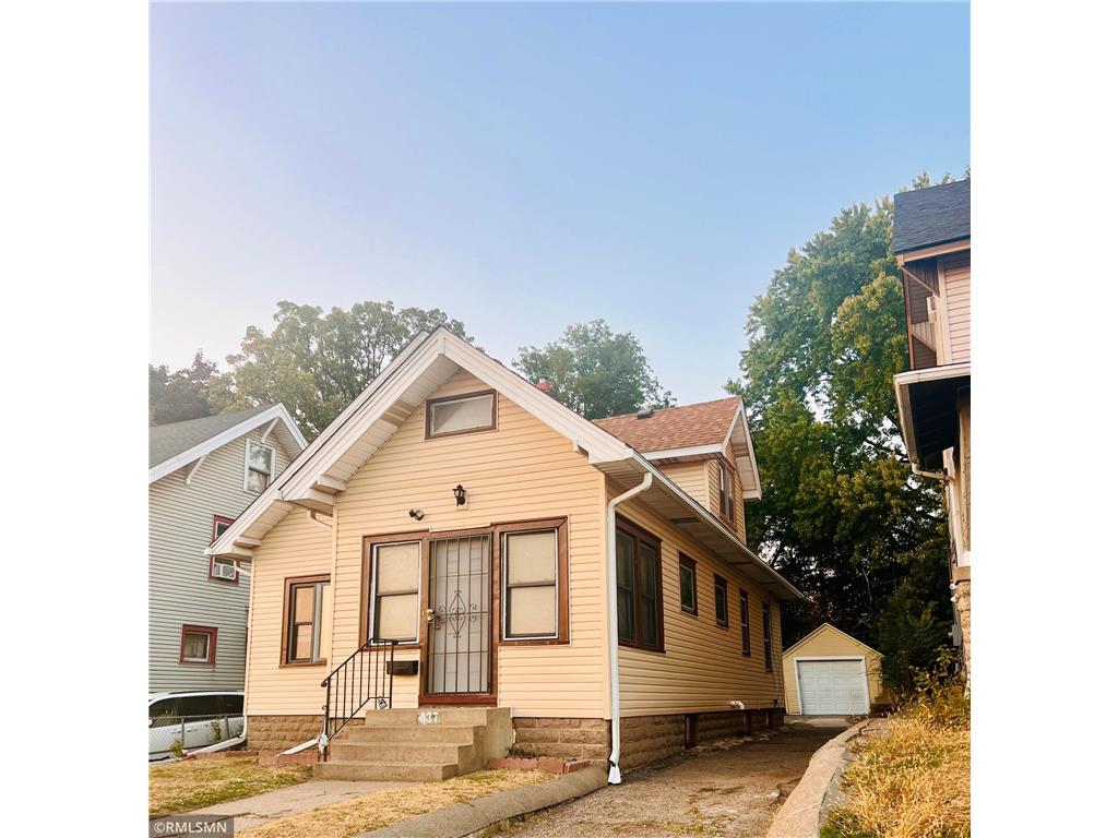437 Lawson Avenue E Saint Paul MN 55130 6616653 image1