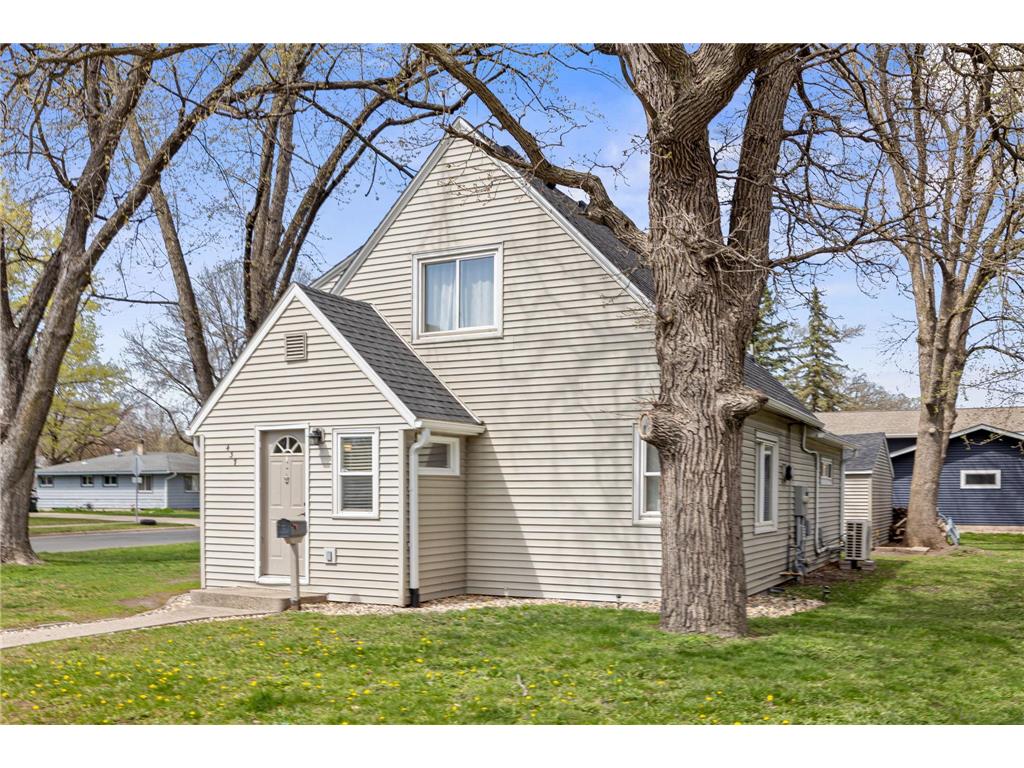 437 Linden Avenue SW Hutchinson MN 55350 7059070 image1