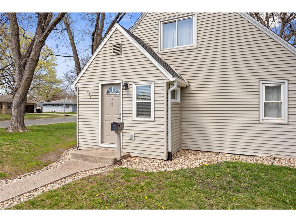 437 Linden Avenue SW Hutchinson MN 55350 7059070 image2