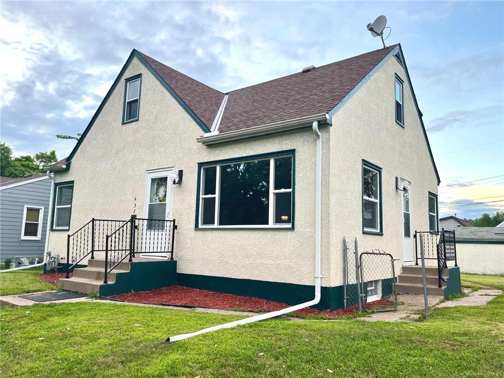 437 Rose Avenue E Saint Paul MN 55130 6601761 image1