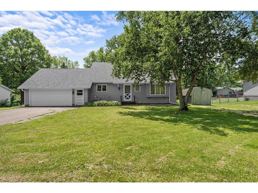 437 W Elm Street Ellsworth WI 54011 7093909 image1