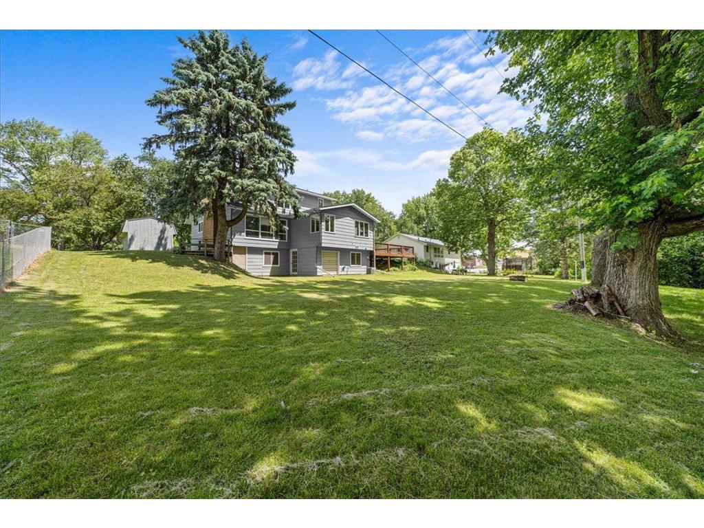 437 W Elm Street Ellsworth WI 54011 7093909 image31