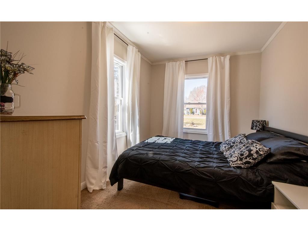 4370 Adair Avenue N Crystal MN 55422 7052890 image14