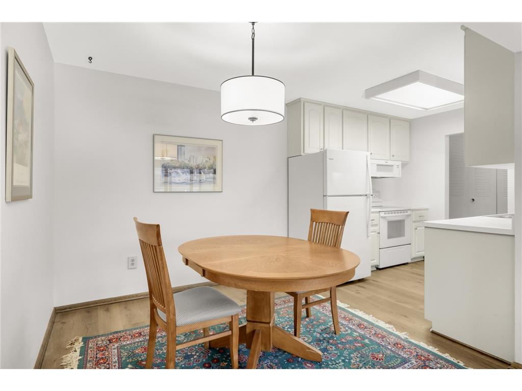 4370 Brookside Court #106 Edina MN 55436 - Minnehaha Creek 7012035 image13