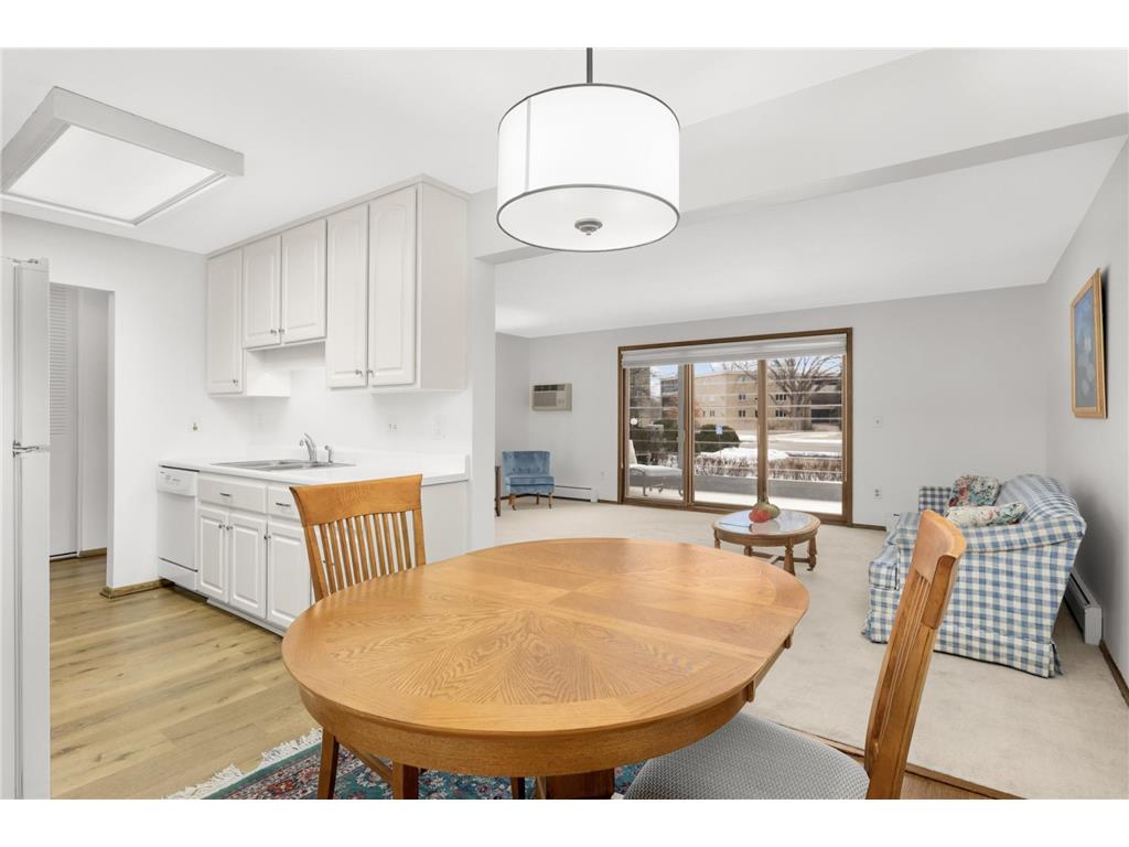 4370 Brookside Court #106 Edina MN 55436 - Minnehaha Creek 7012035 image15