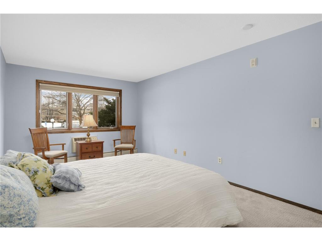 4370 Brookside Court #106 Edina MN 55436 - Minnehaha Creek 7012035 image21