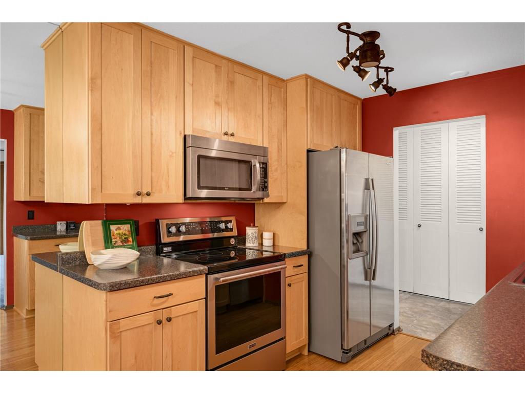 4370 Brookside Court #203 Edina MN 55436 7038595 image3