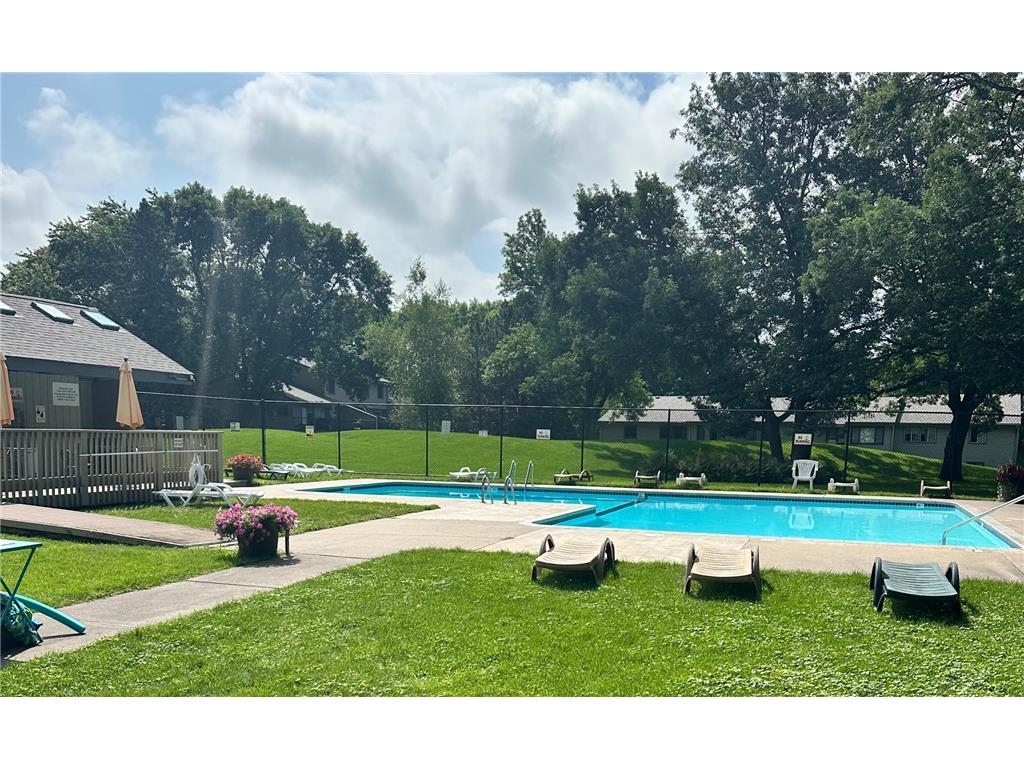 4371 Arden View Court Arden Hills MN 55112 6768854 image10