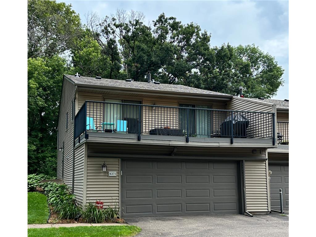 4371 Arden View Court Arden Hills MN 55112 6768854 image2