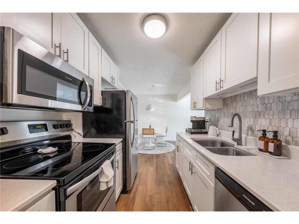 4371 Wilshire Boulevard #b203 Mound MN 55364 - Lake Minnetonka 6821287 image1
