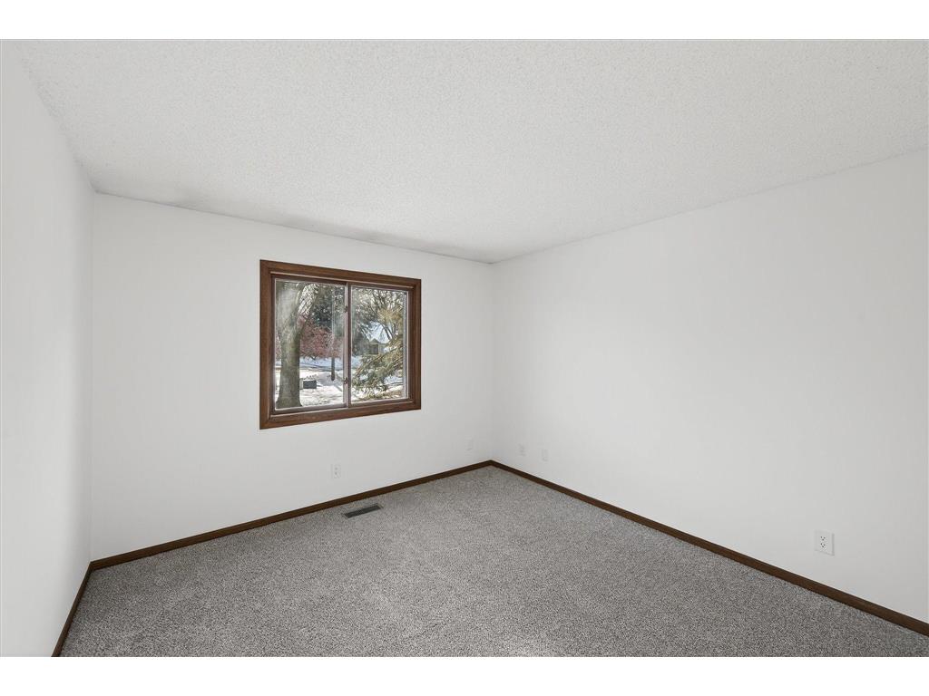 4372 Buckingham Court Vadnais Heights MN 55127 6819807 image22