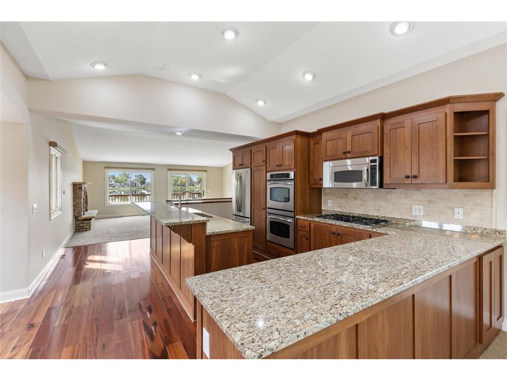 4372 Channel Road Spring Park MN 55384 - Lake Minnetonka 7086773 image9