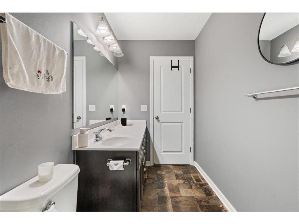 4372 Corn Silk Lane Woodbury MN 55129 7043819 image24