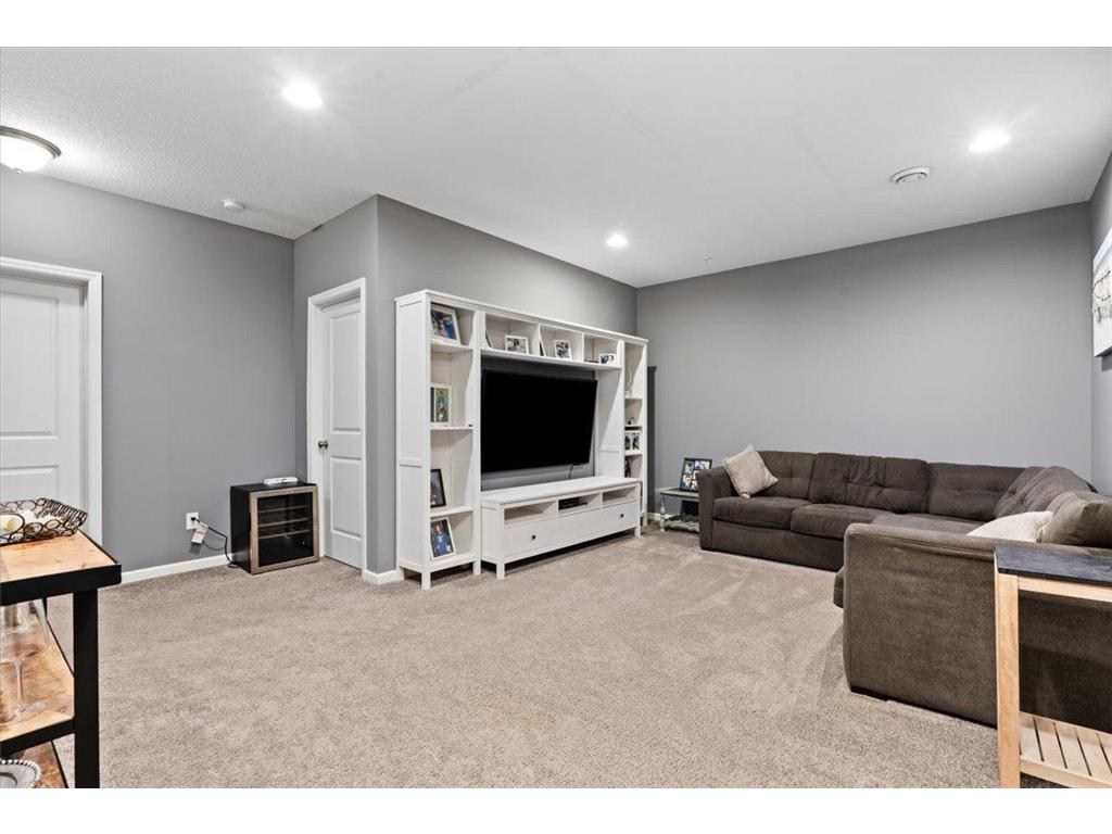 4372 Corn Silk Lane Woodbury MN 55129 7043819 image5