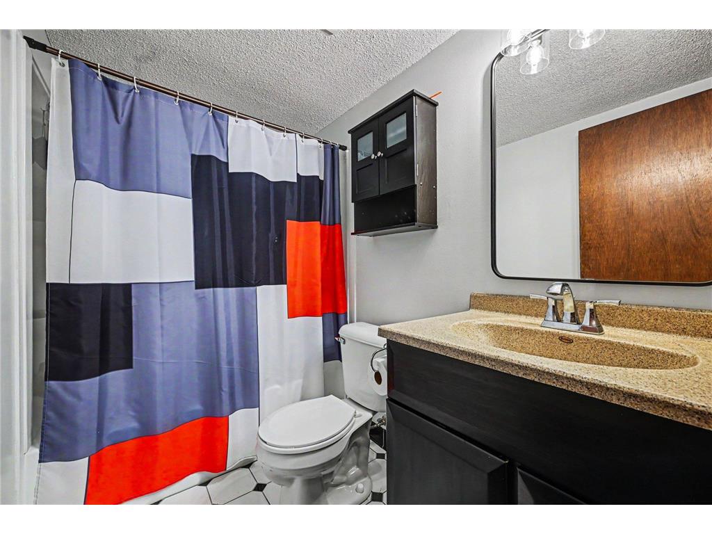 4376 Arden View Court Arden Hills MN 55112 7081001 image11