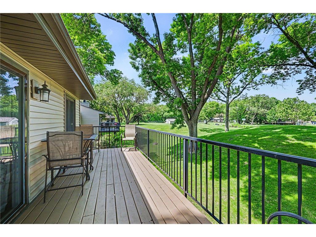 4376 Arden View Court Arden Hills MN 55112 7081001 image3