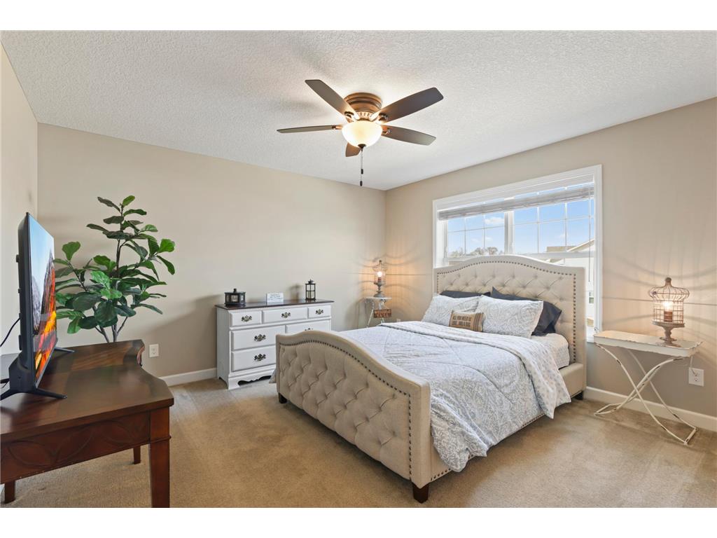 4377 Parkview Circle Anoka MN 55303 7017518 image23