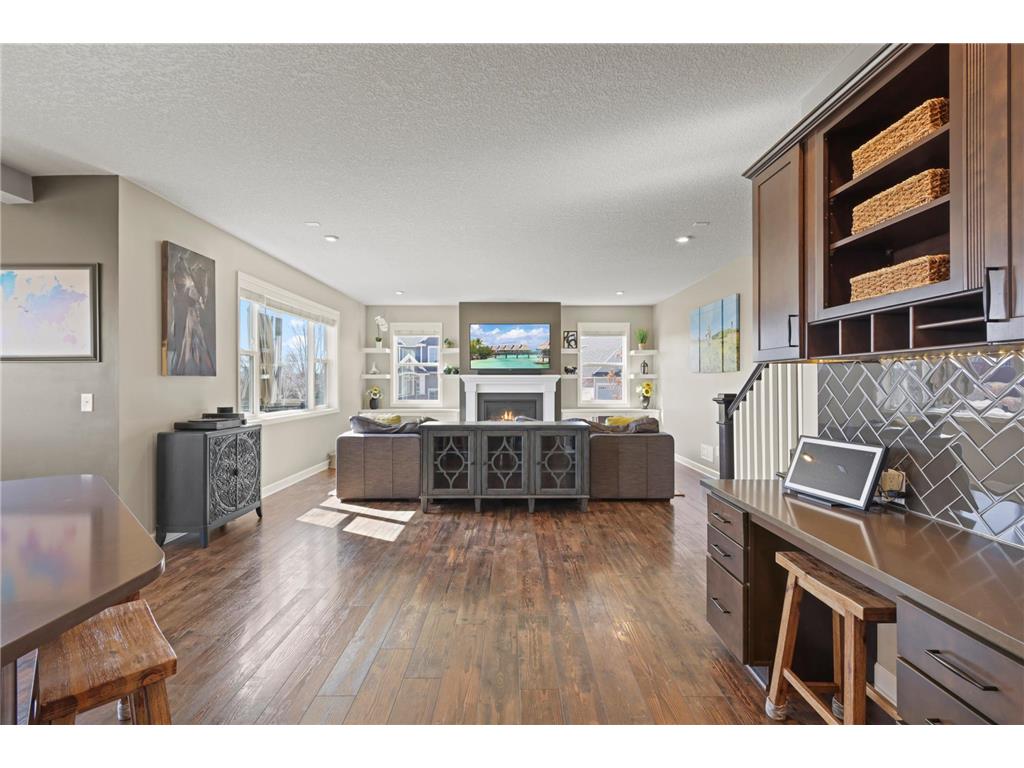 4377 Parkview Circle Anoka MN 55303 7017518 image6