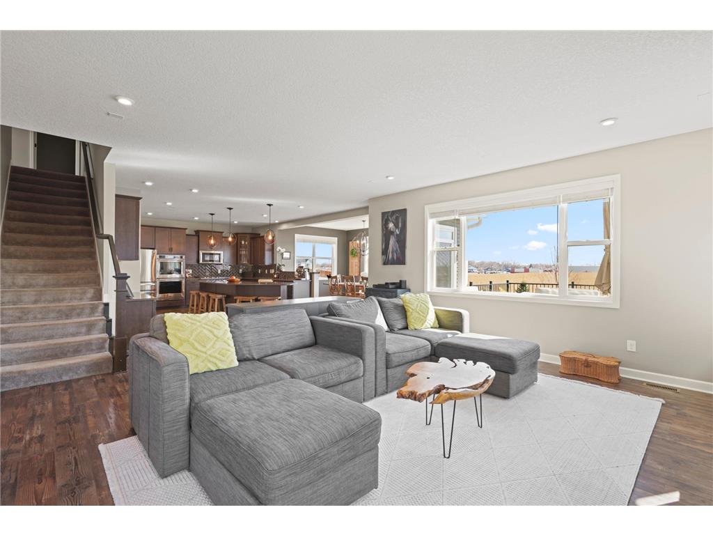 4377 Parkview Circle Anoka MN 55303 7017518 image8
