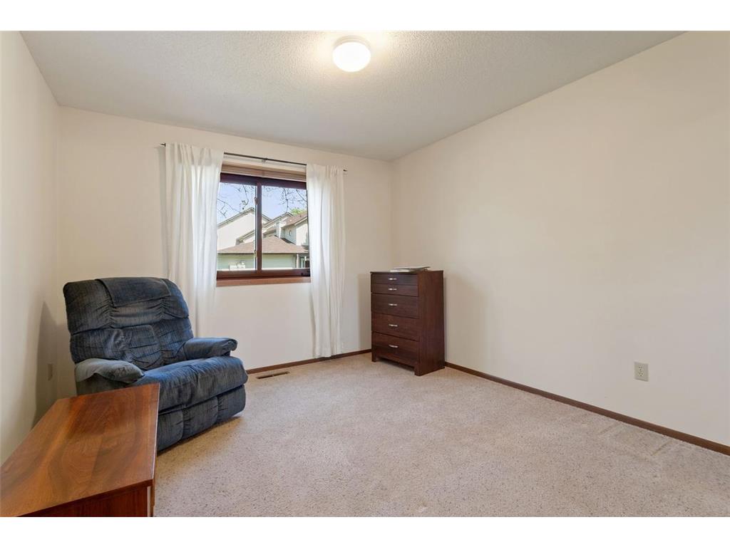 438 Etna Street #103 Saint Paul MN 55106 7064425 image11