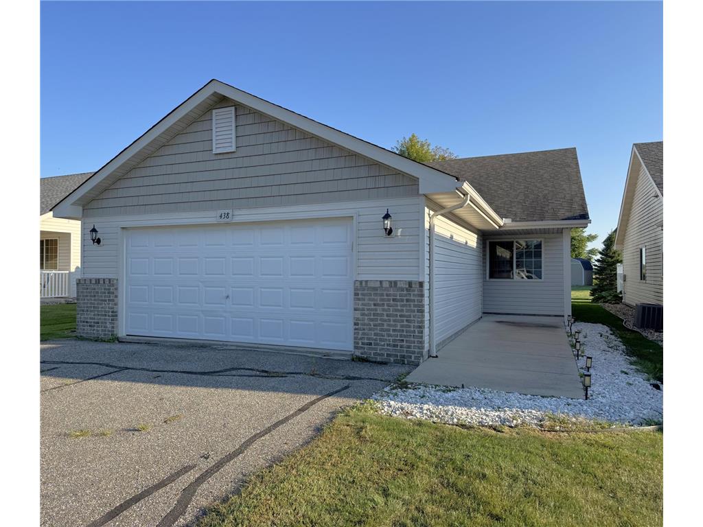 438 Lake Trail Winsted MN 55395 6787079 image1