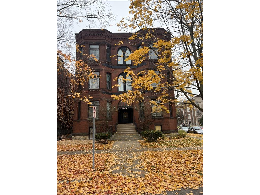 438 Laurel Avenue #3-W Saint Paul MN 55102 6446186 image1