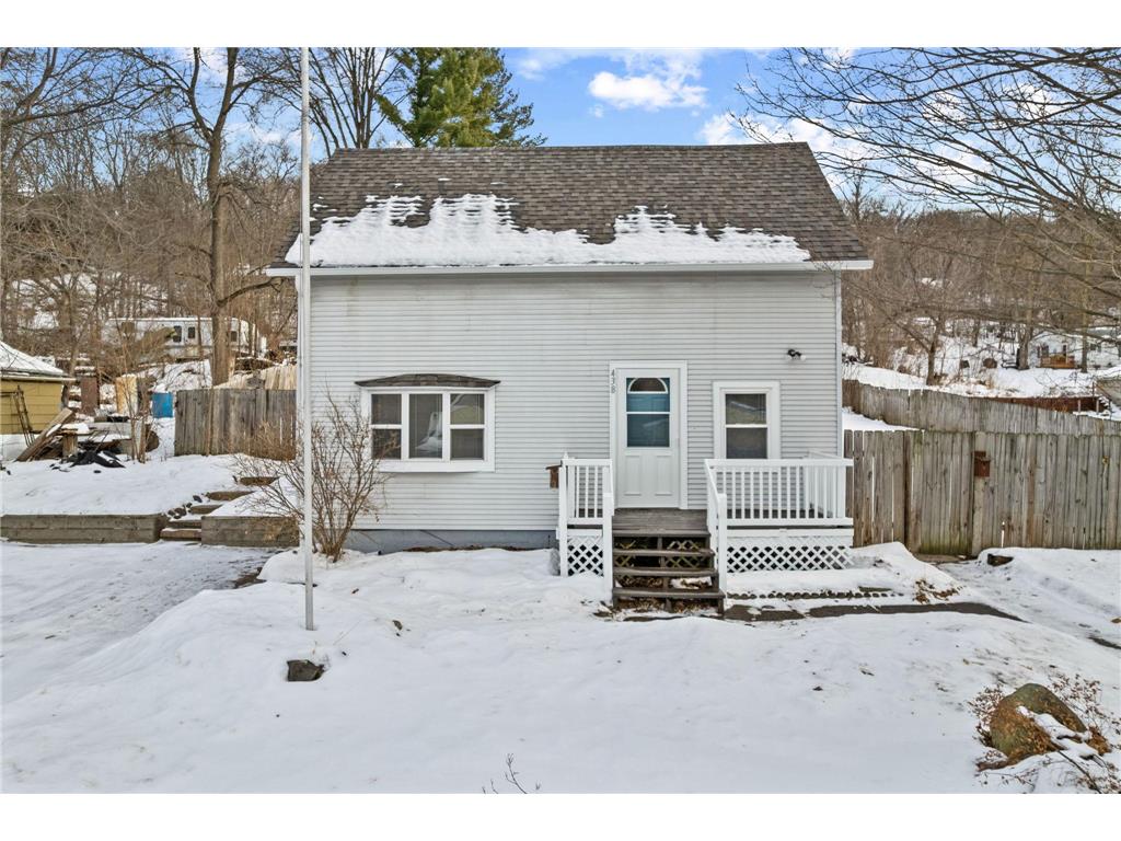 438 N Washington Street Saint Croix Falls WI 54024 7001167 image1