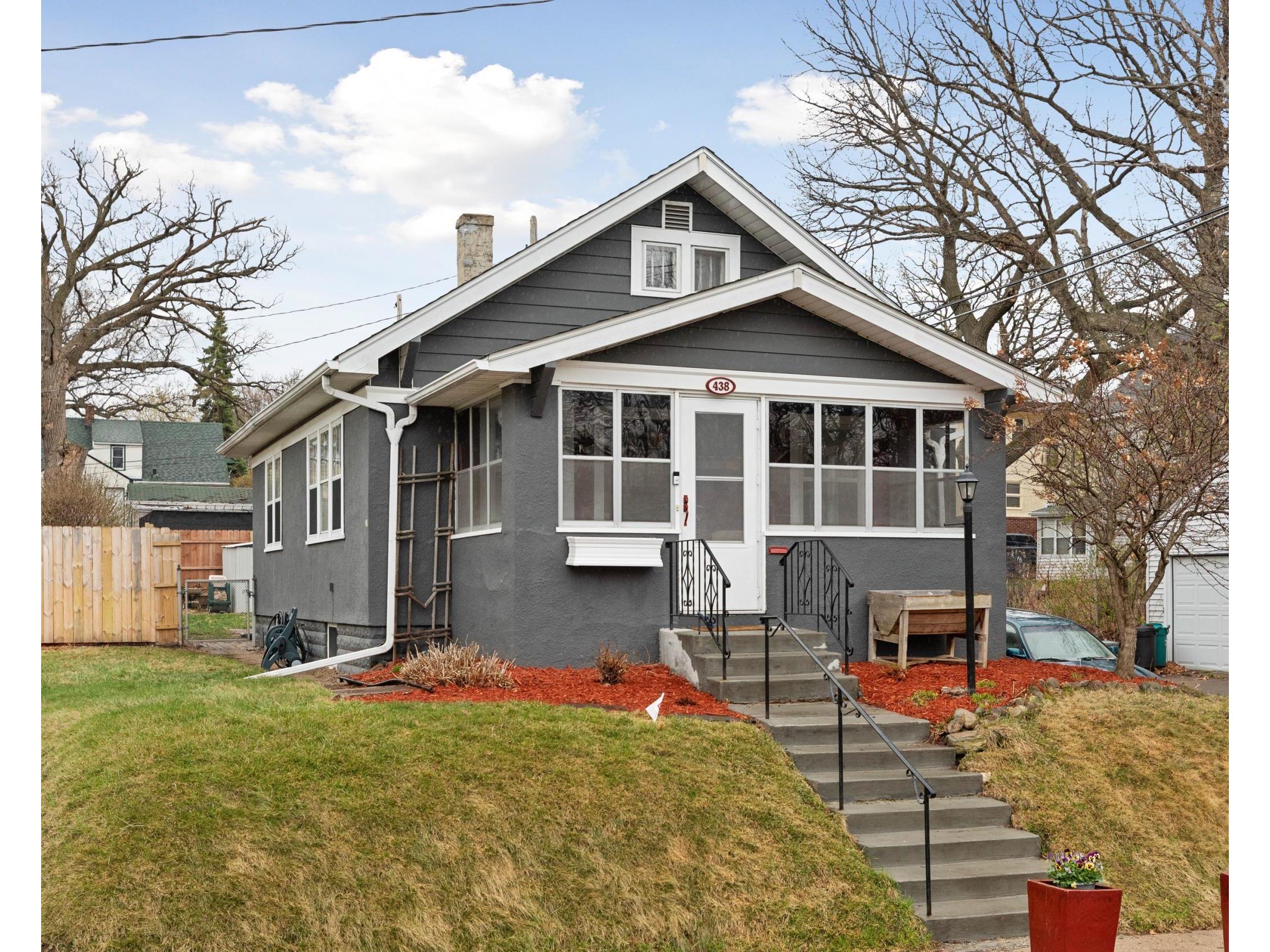 438 Page Street W, Saint Paul, MN 55107 MLS 5737915 Edina Realty