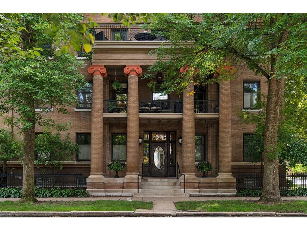 438 Portland Avenue #4 Saint Paul MN 55102 6776157 image1