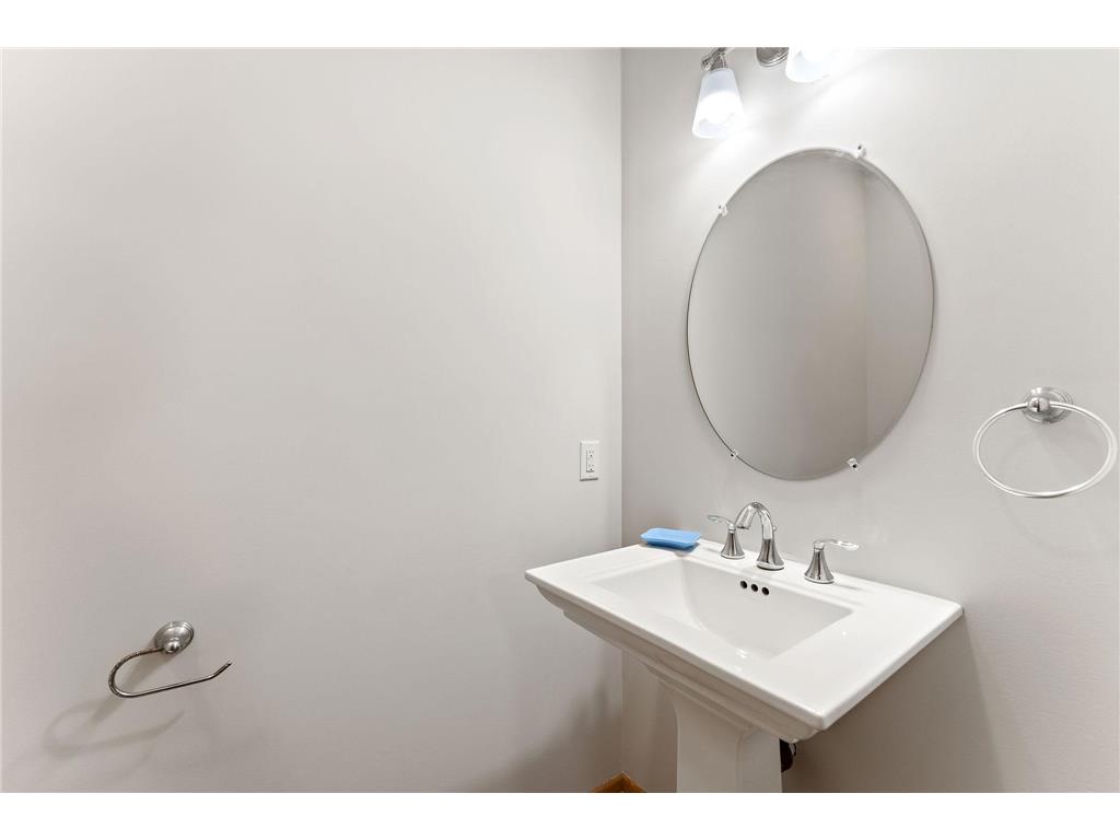 438 Wildwood Road Mahtomedi MN 55115 7026876 image16